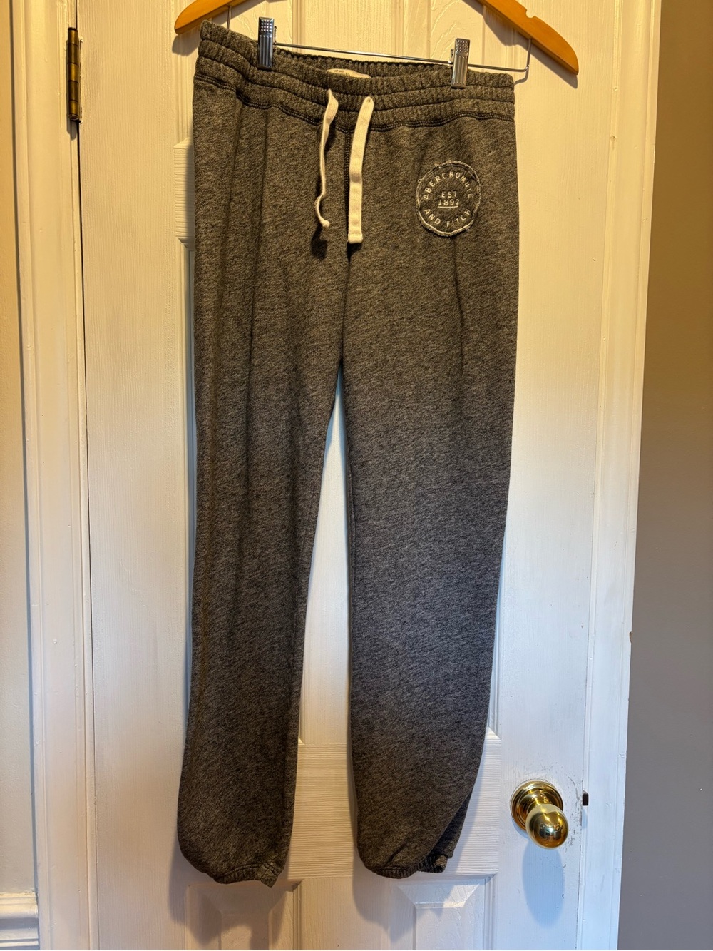Abercrombie and Fitch Gray Heritage Fleece Size Small Early 2000’s Style